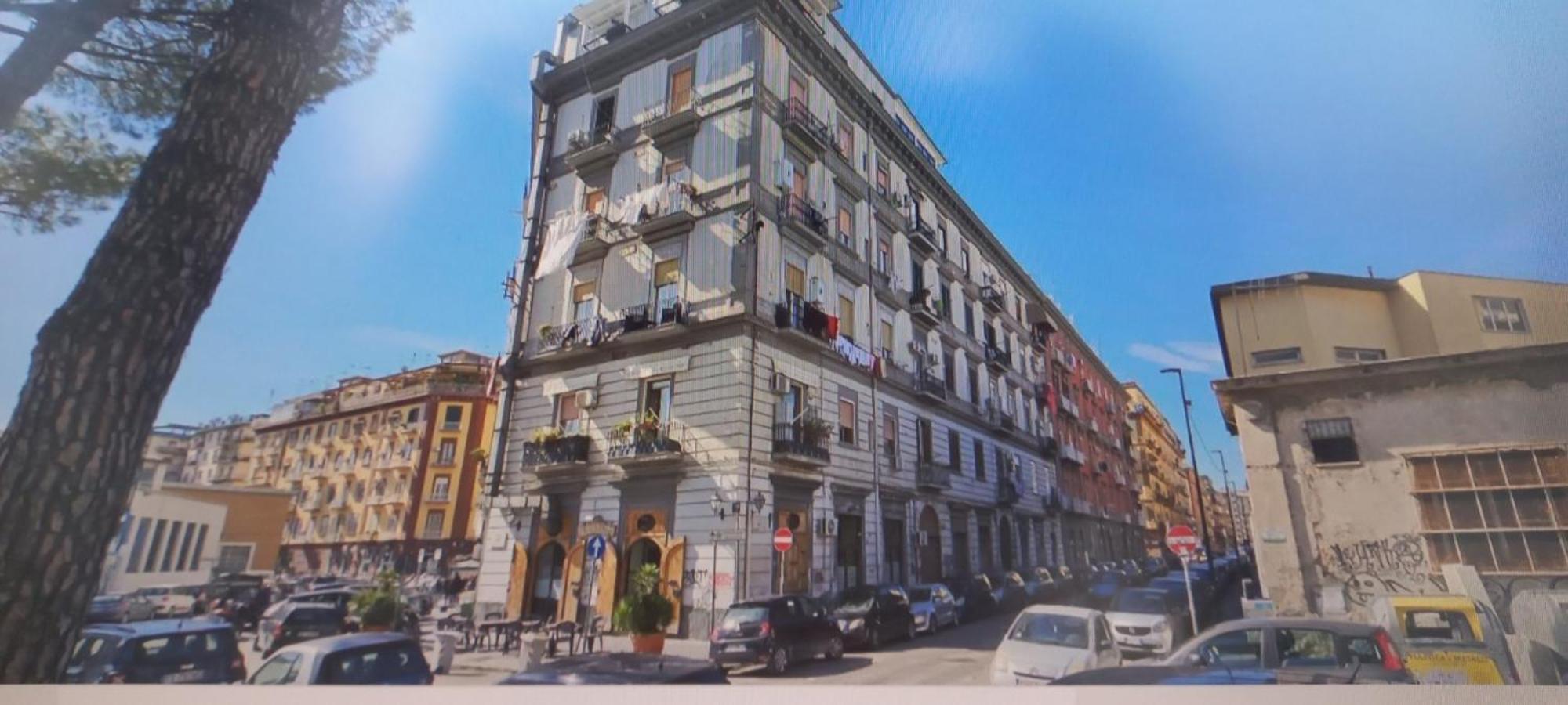 Al Centro Napoli Sinner Haus Exterior photo